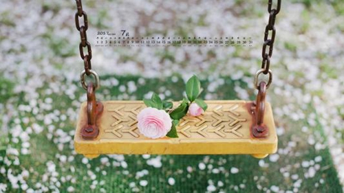 短發(fā)美女開保時(shí)捷頭像7